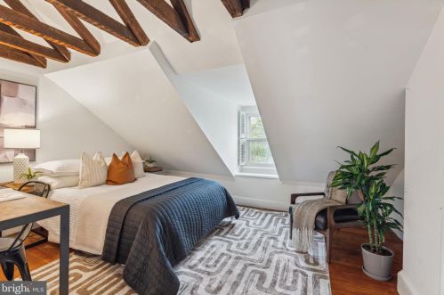 336 24th St, Philadelphia PA  19103-6431 exterior