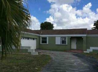 15481 155th Ter, Miami, FL 33187-5413
