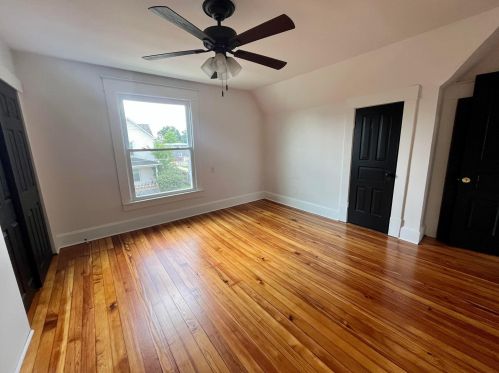 209 Oak St, Mount Vernon OH  43050-3630 exterior