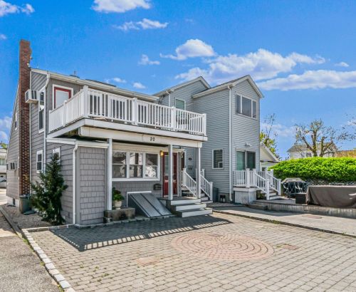 20 Pine Ln, Bayville, NY 11709-1502