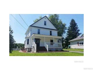 223 Gravel Rd, Medina NY  14103-9401 exterior