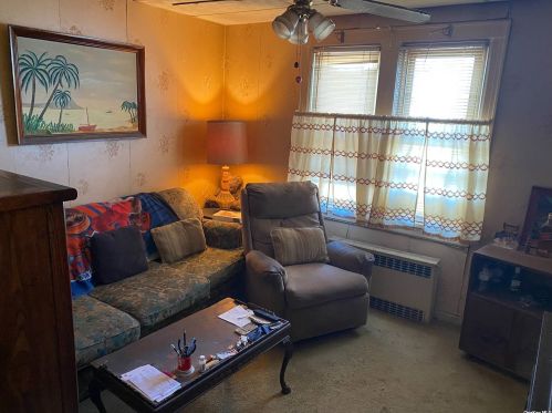 1244 New York Ave, Floral Park NY  11003-3345 exterior