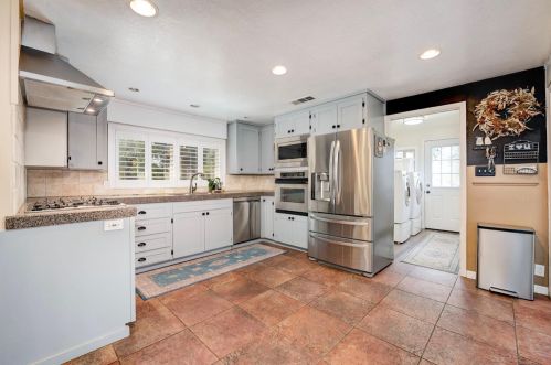 1290 Kellogg St, Newcastle CA  95658-9701 exterior