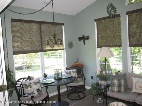 20 Plymouth Ct, Jackson Twp NJ  08527-6415 exterior