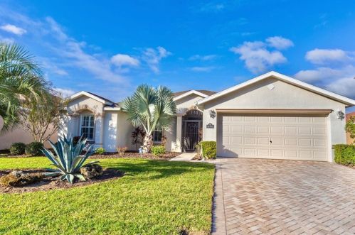 16342 14th Avenue Rd, Ocala, FL 34473-8932