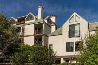 673 Waverley St, Palo Alto CA  94301-2550 exterior