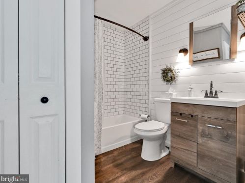 12 Orange St, Ephrata PA  17522-2315 exterior