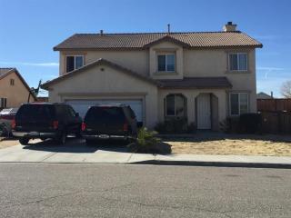 12836 Indian Summer St, Victorville, CA 92395-9020