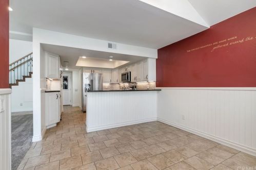 218 Glendora Ave, Covina CA 91724-2968 exterior