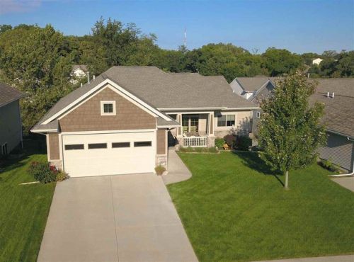 2458 Biltmore Ln, Iowa City, IA 52241-3493