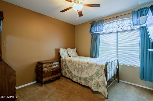 6602 Oakmont Dr, Chandler AZ  85249-8635 exterior