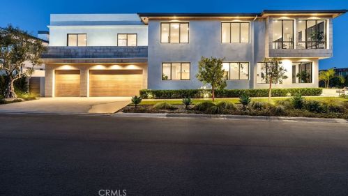 1210 Kings Rd, Newport Beach, CA 92663-5013
