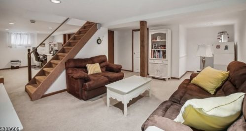 1504 Pine Grove Ave, Westfield NJ  07090-2225 exterior