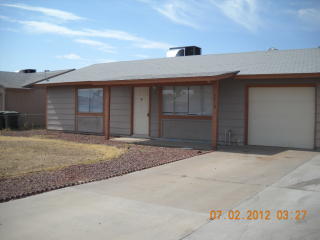 3410 Grovers Ave, Phoenix AZ  85053-6630 exterior