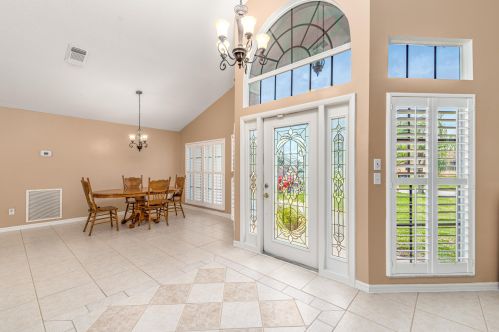 799 Albatross Ave, Fort Pierce, FL 34983-3941