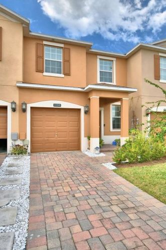 11195 Savannah Landing Cir, Orlando, FL 32832-5108