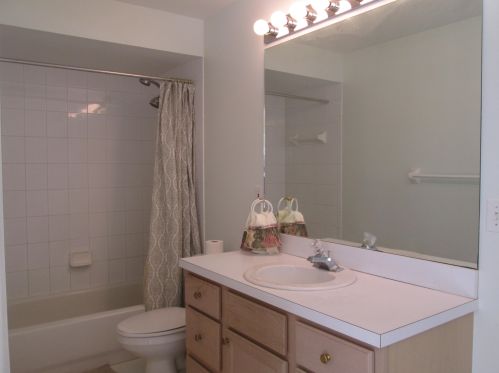 3879 Jonathans Way, Boynton Beach FL  33436-8524 exterior