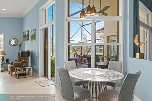 7062 Great Falls Cir, Boynton Beach FL  33437-3998 exterior