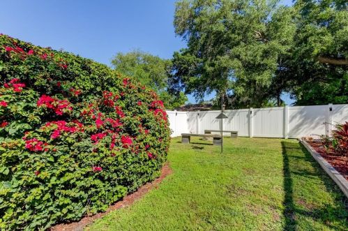 17606 Whistling Ln, Lutz FL  33549-5603 exterior