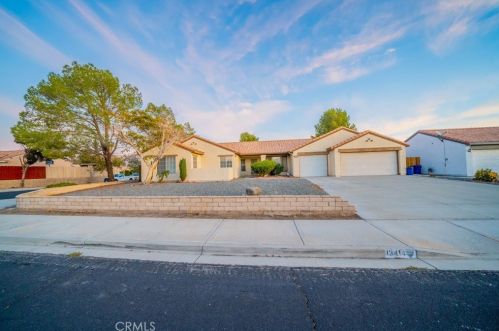 13414 Purple Sage Dr, Victorville, CA 92392-6241