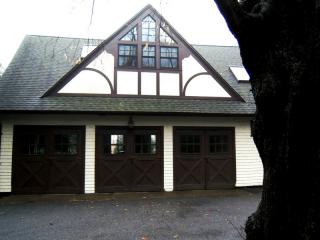 112 Upper Mountain Ave, Montclair NJ  07042-1917 exterior