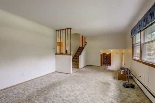 11315 Glenbrook Ln, Thiensville WI  53092-3113 exterior