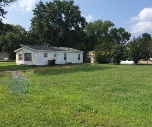 121 2nd Ave, Pemberton, MN 56078-8701