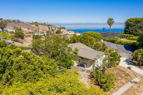 26127 Basswood Ave, Palos Verdes Estates, CA 90275-1707