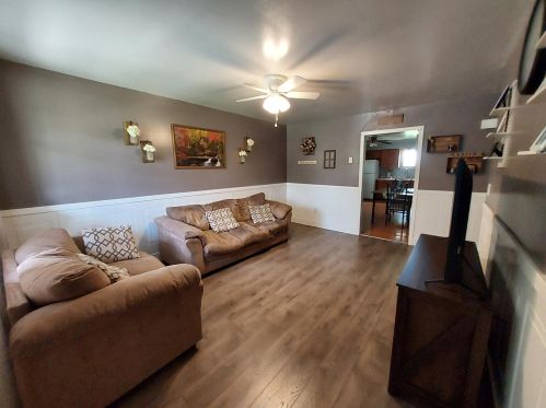 227 Chillicothe St, Selma, OH 45368-9764