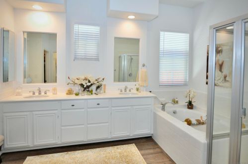 33770 Summit View Pl, Temecula CA  92592-5636 exterior