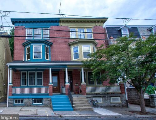 419 Vine St, Lancaster, PA 17603-5241