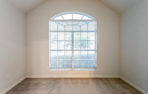 3609 Sutters Way, Lewisville TX  75022-2941 exterior