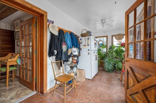 2195 Old Stagecoach Rd, Uhland TX  78640-5671 exterior