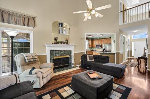 6111 Arlington Dr, Frisco TX 75035-2835 exterior