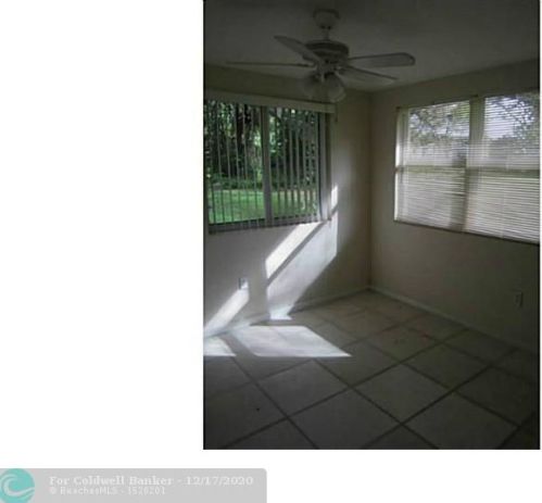 4110 31st Ter, Hollywood FL  33021-2071 exterior