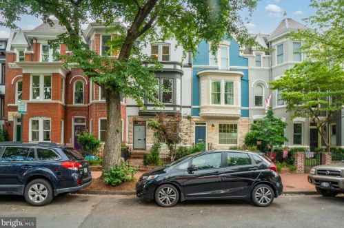 221 9th St, Washington, DC 20002-6109