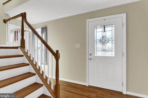 7 Valley View Trl, Charnita, PA 17320-8219