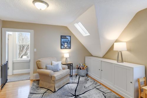 939 Bayard Ave, Saint Paul MN 55102-4003 exterior