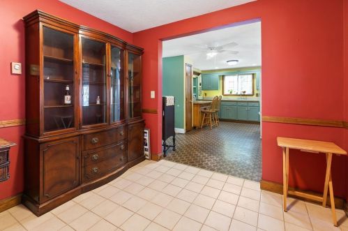 6 Happy Holw Rd, Danville NH  03819-3100 exterior