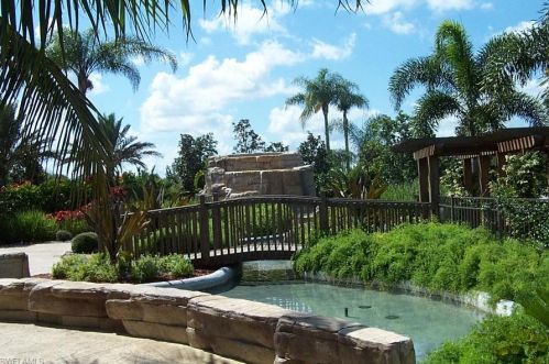 809 Regency Reserve Cir, Naples, FL 34119-2334