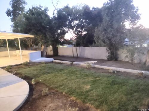 3780 La Hacienda Dr, San Bernardino CA  92404-2039 exterior