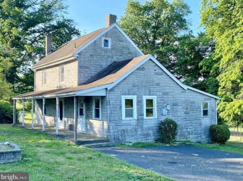 144 Moyer Rd, Pottstown PA  19464-1532 exterior