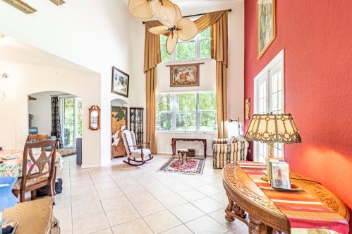129 Country Club Way, West Palm Beach, FL 33411-1214