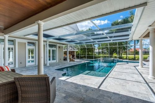 18604 Avenue Monaco, Lutz FL  33558-5316 exterior