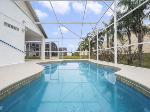 610 Sonja Cir, Davenport FL 33897-7410 exterior