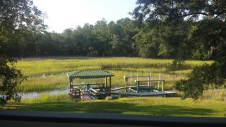 118 Berkshire Dr, Charleston SC  29492-7806 exterior