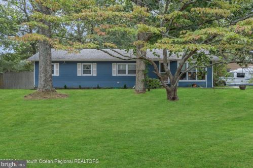 31 Chain Blvd, Berkeley Township NJ  08721-1925 exterior