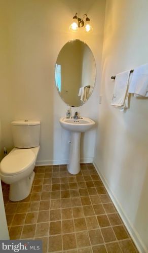 928 Shepard Ave, Bear DE  19701-6836 exterior