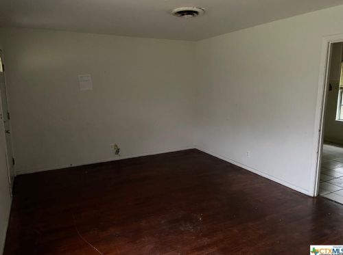 1720 Alamo Dr, Victoria TX  77901-3150 exterior