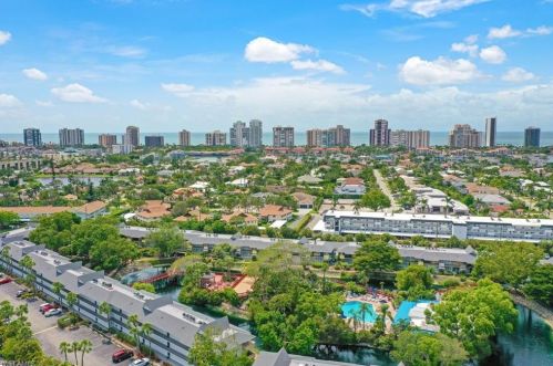 600 Neapolitan Way, Naples FL  34103-8568 exterior